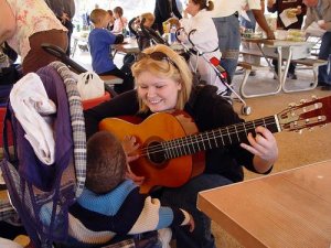 Écouter de la musique permet d'être heureux