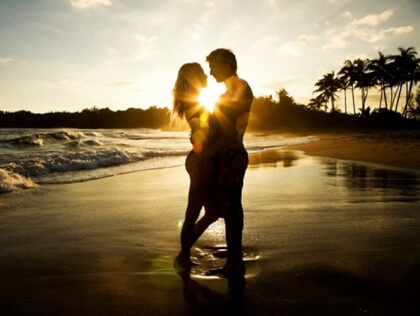 amour-plage-300713-g-420x316