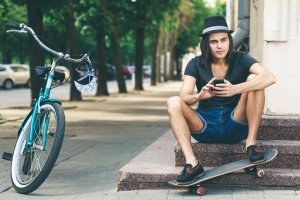 Le phénomène des éternels adolescents