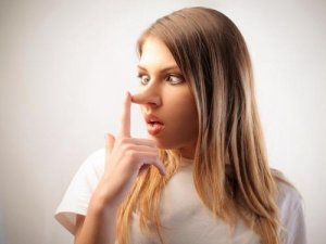 Comment reconnaître rapidement un menteur ?