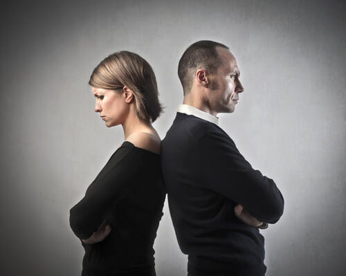 8 raisons qui conduisent un couple malheureux à rester ensemble