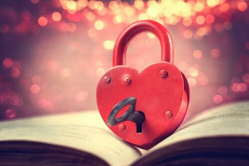 corazon-con-cerradura-y-llave
