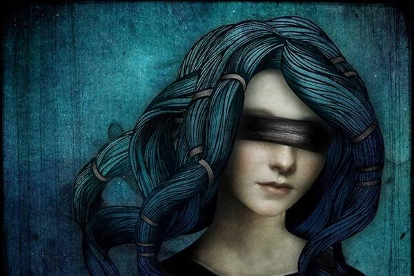 femme-yeux-bandes