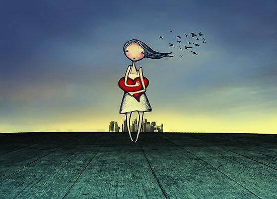 fille enlacant un coeur
