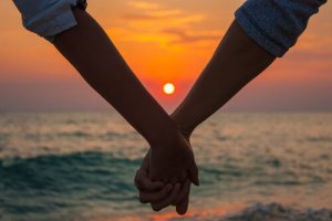 L'amour crépusculaire : ces amours matures qui arrivent au bon moment