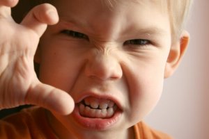 Le narcissisme, ou la graine de l'agressivité chez l'enfant