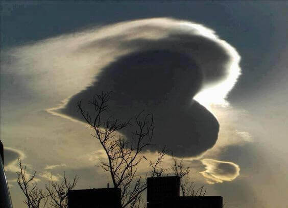 nubes-en-forma-de-corazon