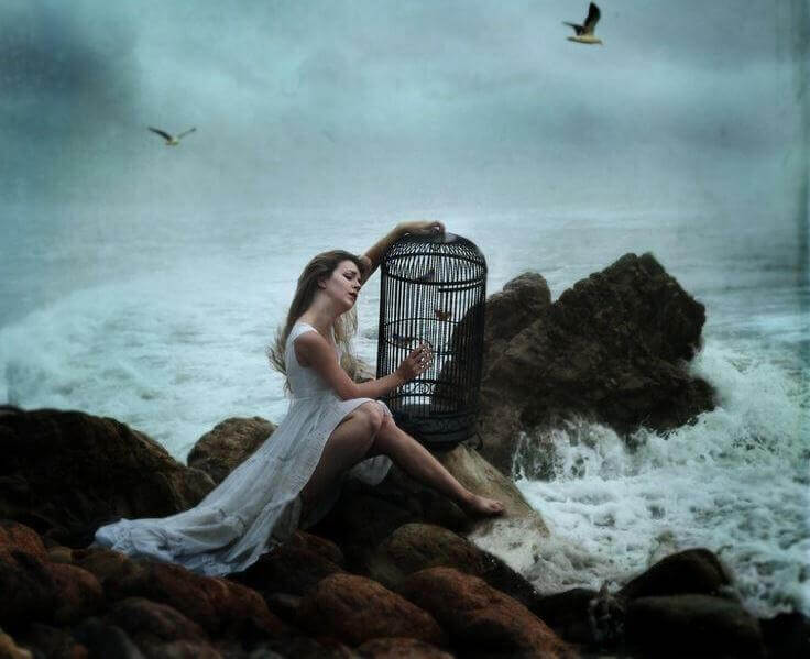 Femme-souffrant