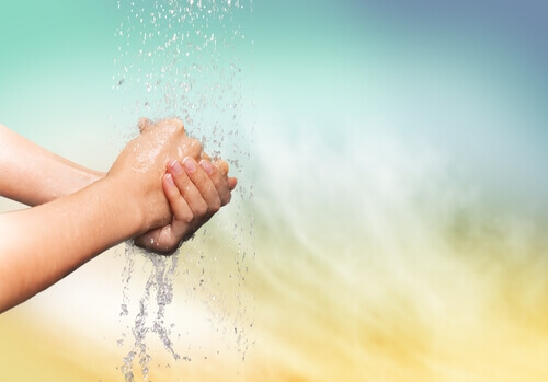 Personne-se-lavant-les-mains