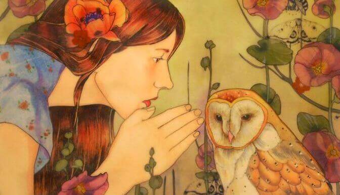 femme-avec-un-hibou