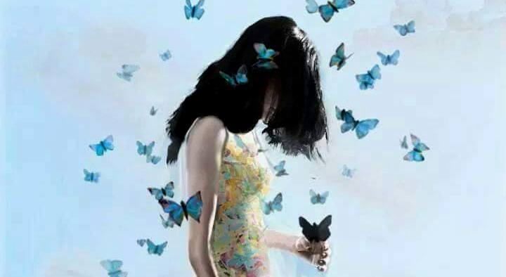 femme-papillons