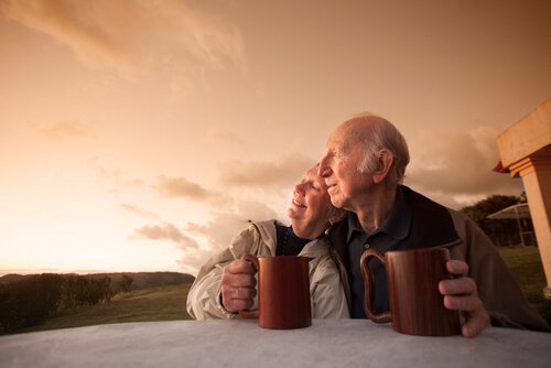 personnes-agees-shutterstock_105053264