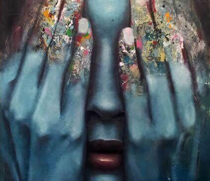 rostro-mujer-oculto-por-maltrato