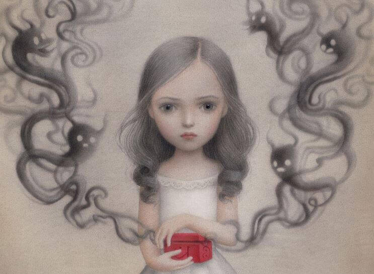 fille-ouvrant-la-boite-de-pandore