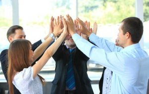 Un bon environnement de travail transforme l'obligation en plaisir
