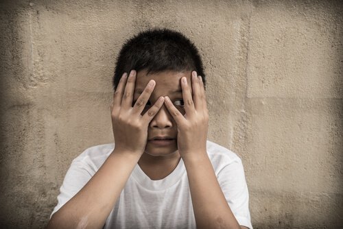 nin%cc%83o-con-miedo