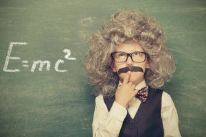 Comment résoudre un problème selon Einstein ?