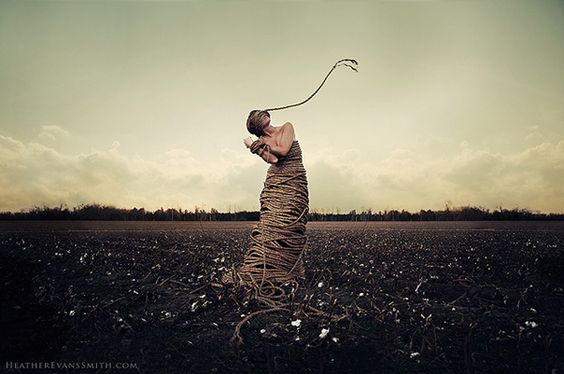 femme-cordes