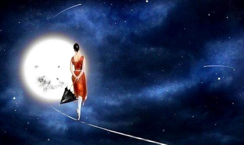femme-dans-la-lune