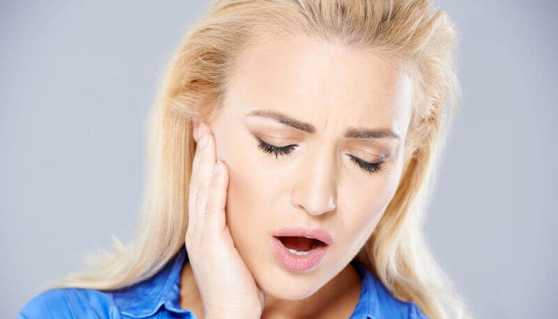 Le bruxisme et les causes du grincement de dents