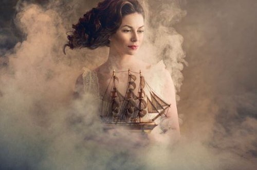 mujer-barco