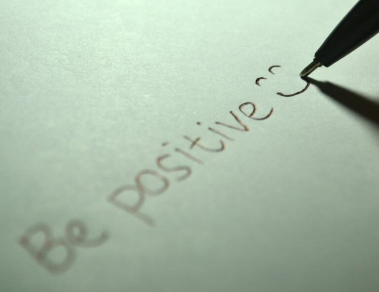 positive-725842_1920-768x593