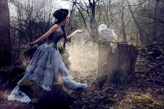 femme-hibou