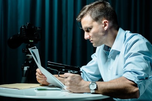 hombre-psicopata-trabajando