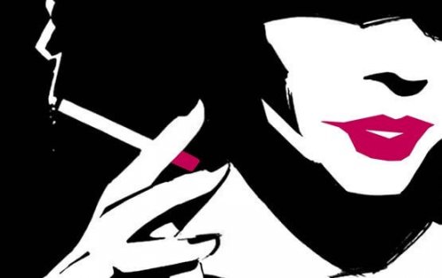 femme en train de fumer