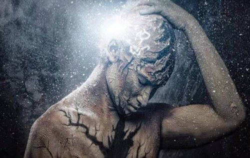 homme se tenant le crâne, lumineux