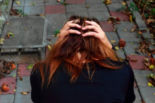 femme souffrant du trouble obsessionnel-compulsif