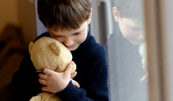 enfant souffrant d'anxiété de séparation