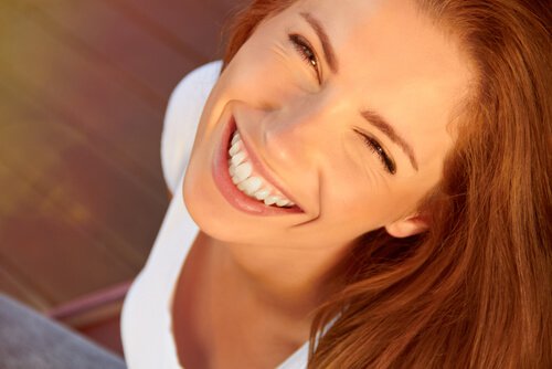 femme souriante