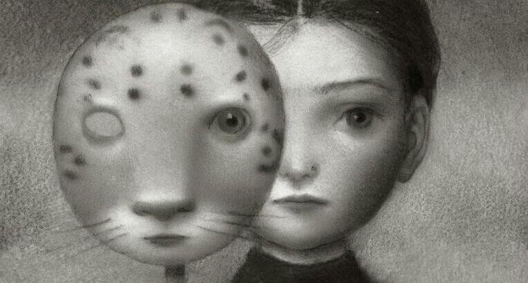 fille derriere masque felin