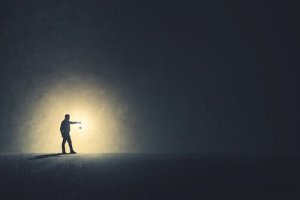 Avons-nous besoin de l'obscurité pour mieux voir ?
