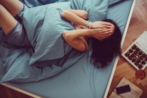 femme insomniaque
