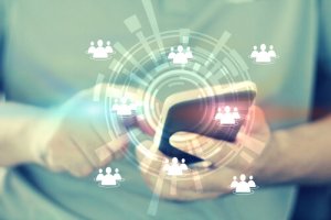 Les informations virales : une manipulation cachée