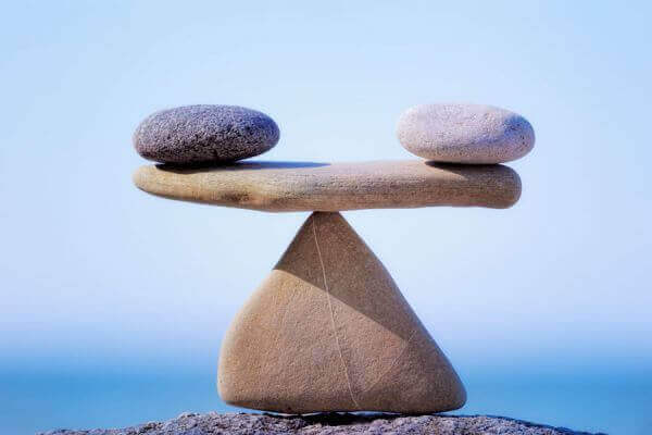 balance en pierres