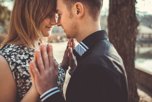 Apprendre à aimer dans des relations de couple équilibrées et saines