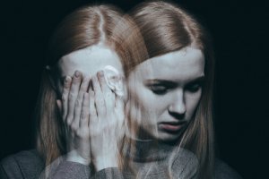 Trouble schizo-affectif : histoire, symptômes et traitement