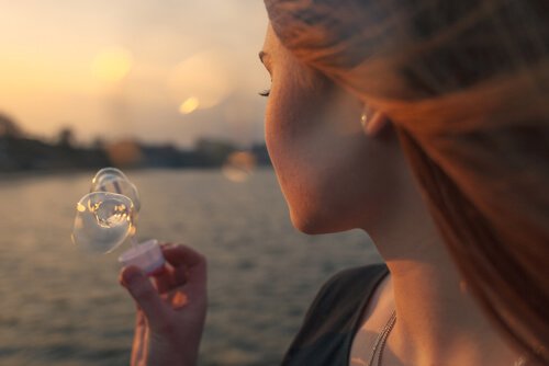 Le fait qu’une personne vous manque ne signifie pas que vous avez envie qu’elle revienne