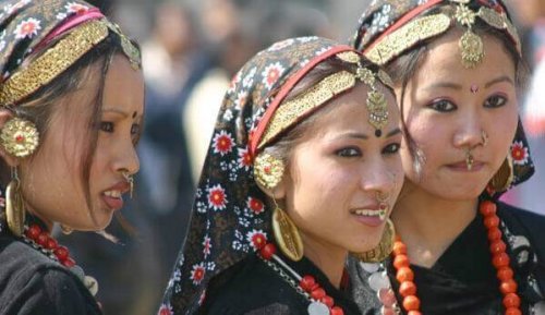 femmes au Népal