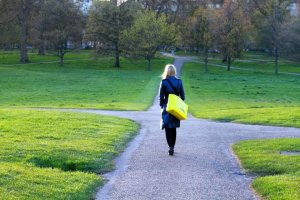 Biais cognitifs : quand nous (ne) pensons (pas), nous nous trompons