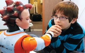 Les robots, une aide précieuse pour les enfants autistes
