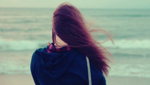 femme triste