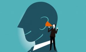 Penser à voix haute améliore le raisonnement mental