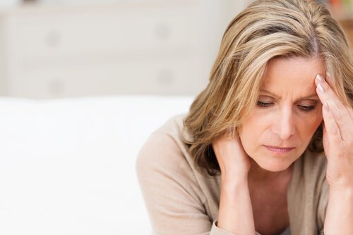 femme expérimentant les symptômes de la dépression