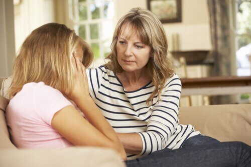 mère et sa fille adolescente