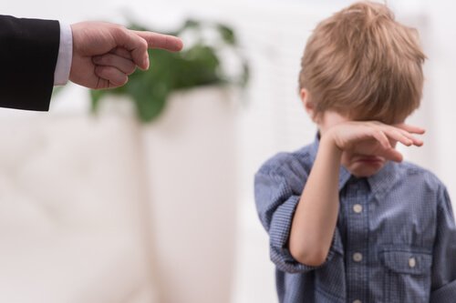 comportement agressif chez les enfants