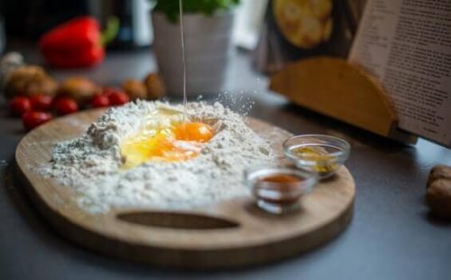 personne qui cuisine
